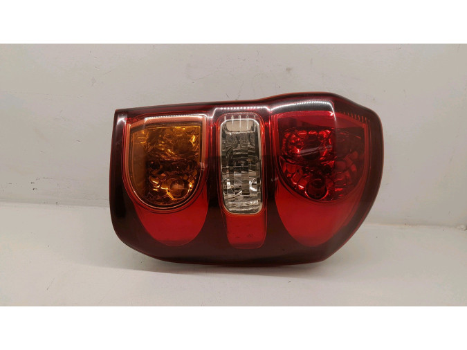 PILOTO TRASERO DERECHO TOYOTA RAV4 2005