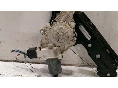 ELEVALUNAS DELANTERO DERECHO BMW SERIE 1 38533