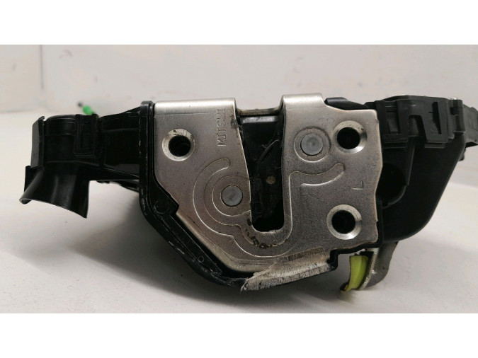 CERRADURA PUERTA DELANTERA IZQUIERDA TOYOTA YARIS 2006