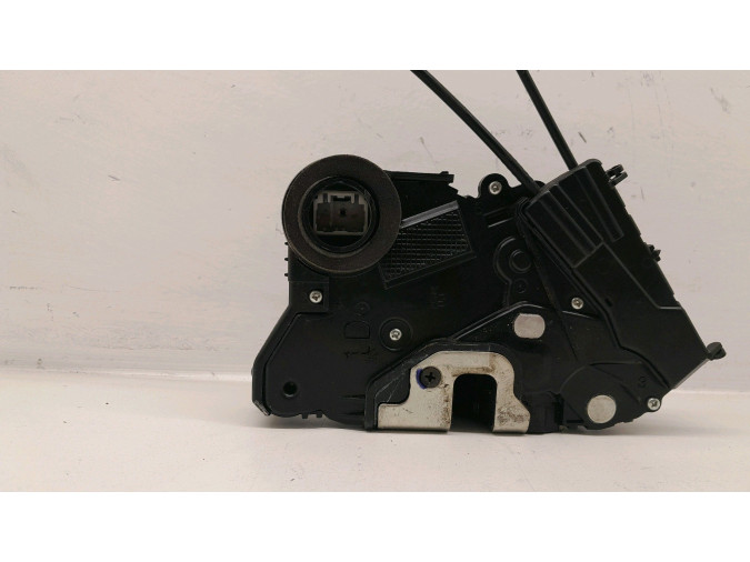 CERRADURA PUERTA DELANTERA IZQUIERDA TOYOTA YARIS 2006