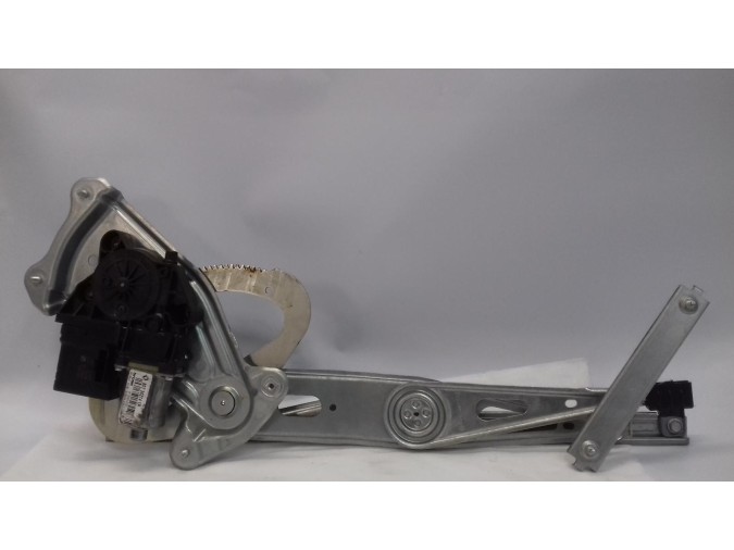 ELEVALUNAS DELANTERO DERECHO RENAULT SCENIC 2010