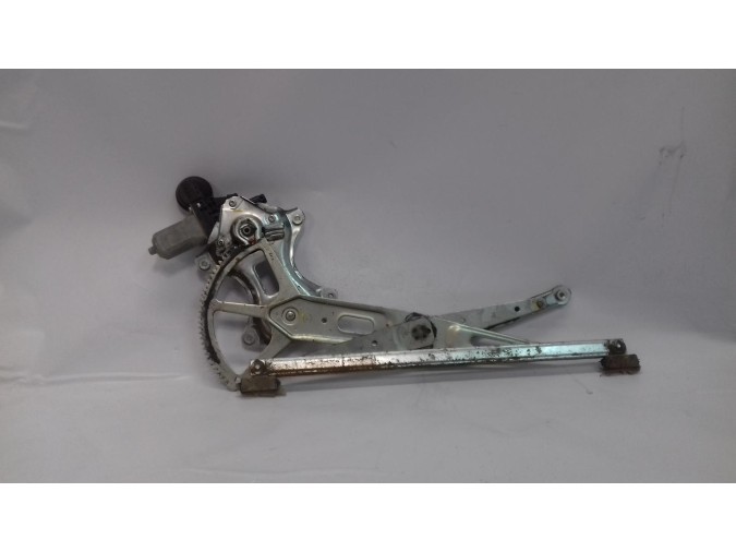 ELEVALUNAS DELANTERO DERECHO TOYOTA RAV 4 2008