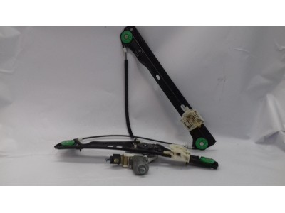 ELEVALUNAS DELANTERO IZQUIERDO BMW SERIE 1 2005