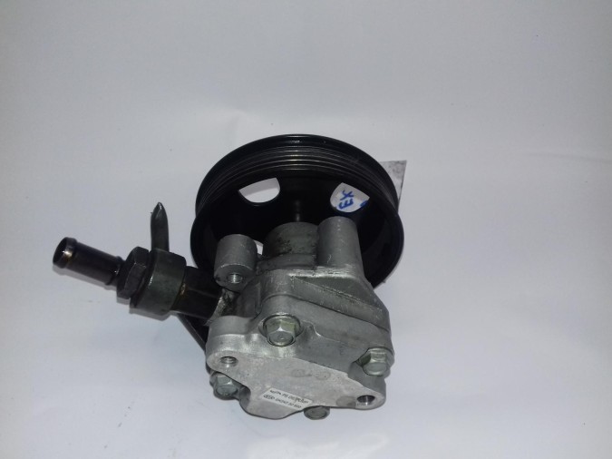 BOMBA SERVODIRECCION KIA CARENS 2005