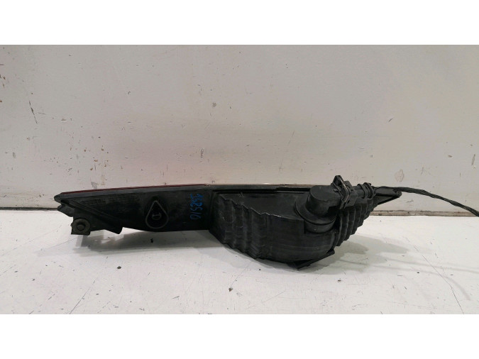 FARO ANTINIEBLA TRASERO DERECHO ALFA ROMEO MITO 2010