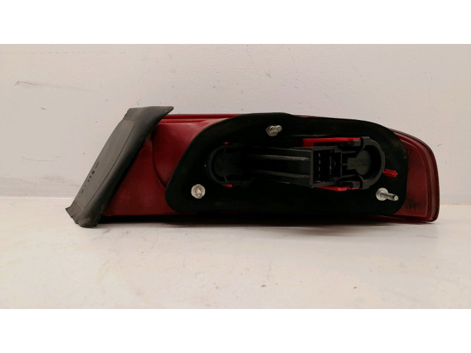 PILOTO TRASERO IZQUIERDO ALFA ROMEO 159 2008