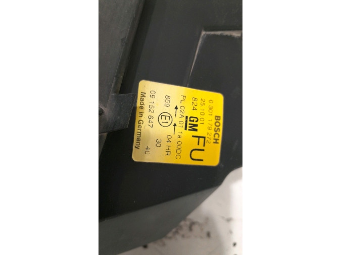 FARO DELANTERO DERECHO OPEL VECTRA 2002