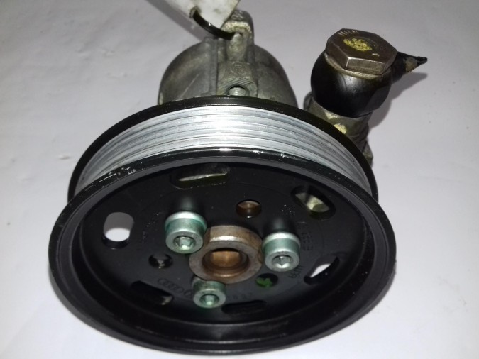 BOMBA SERVODIRECCION SEAT TOLEDO 1999