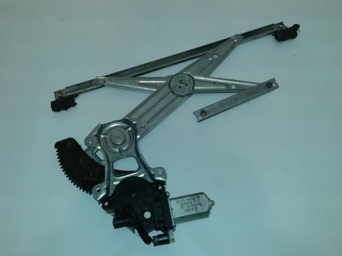 ELEVALUNAS DELANTERO DERECHO NISSAN MICRA 2012