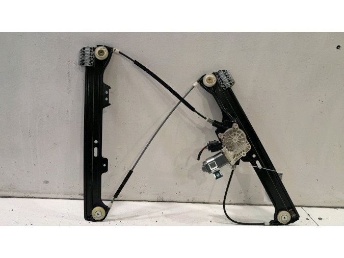 ELEVALUNAS DELANTERO DERECHO BMW 530D 2004