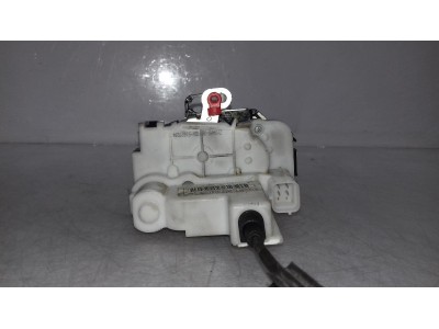 Cerradura Puerta color Rojo FIAT 500 2012