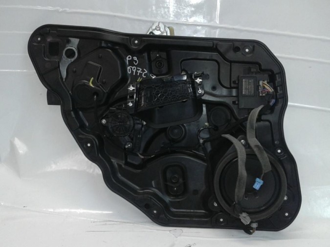 ELEVALUNAS TRASERO IZQUIERDO VOLVO XC60 2014
