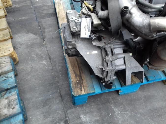 CAJA CAMBIOS OPEL VECTRA 2004