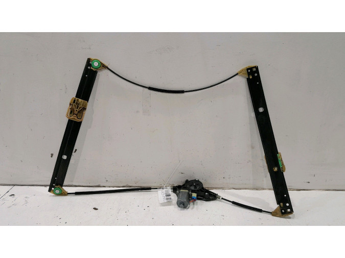 ELEVALUNAS DELANTERO IZQUIERDO SKODA OCTAVIA 2013