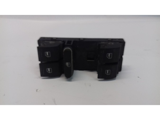 MANDO ELEVALUNAS DELANTERO IZQUIERDO SEAT IBIZA 2010