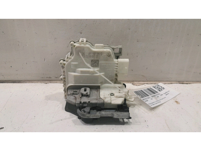 CERRADURA PUERTA DELANTERA DERECHA AUDI A3 43671