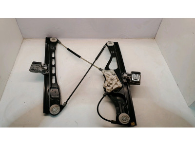 ELEVALUNAS DELANTERO DERECHO  MERCEDES CLASE E 2002