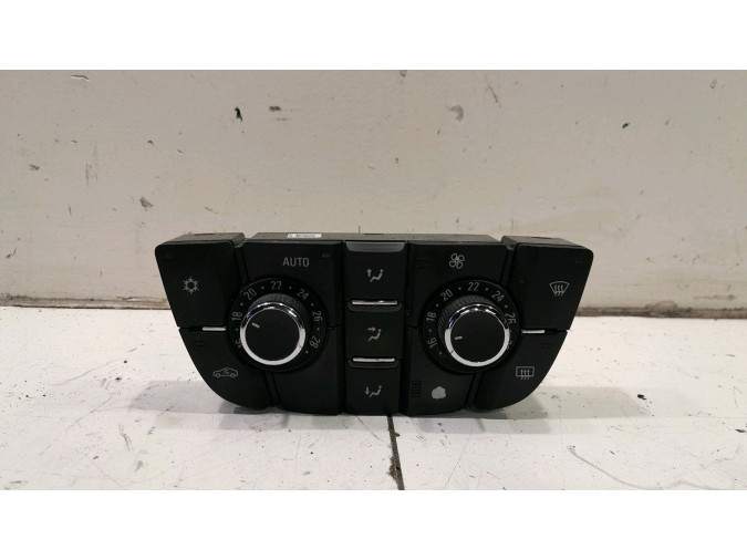MANDO CALEFACCIÓN OPEL ASTRA 2015
