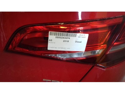 PILOTO TRASERO DERECHO INTERIOR AUDI A3 2018