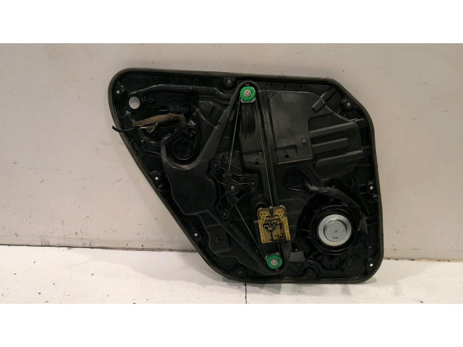 ELEVALUNAS TRASERO DERECHO VOLVO V40 2013