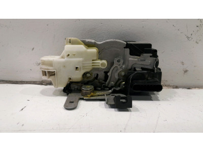 CERRADURA PUERTA TRASERA DERECHA VOLVO V40 2013