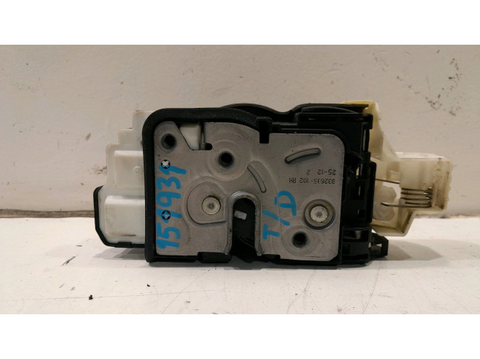 CERRADURA PUERTA TRASERA DERECHA VOLVO V40 2013