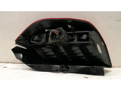 PILOTO TRASERO IZQUIERDO RENAULT MÉGANE 2004
