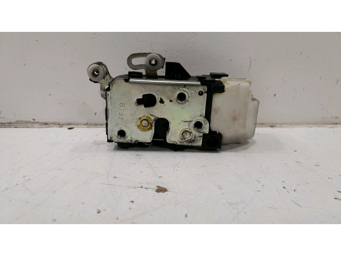 CERRADURA PUERTA DELANTERA DERECHA ALFA ROMEO 147 2008