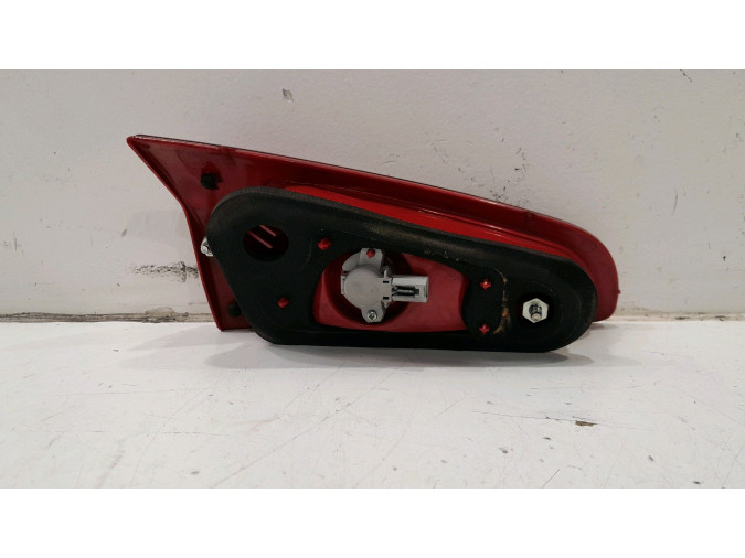 PILOTO TRASERO DERECHO ALFA ROMEO 147 2008