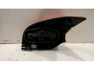 PILOTO TRASERO IZQUIERDO RENAULT LAGUNA 2001