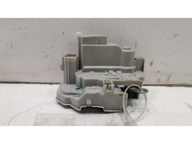 CERRADURA PUERTA DELANTERA DERECHA FIAT BRAVO 2000