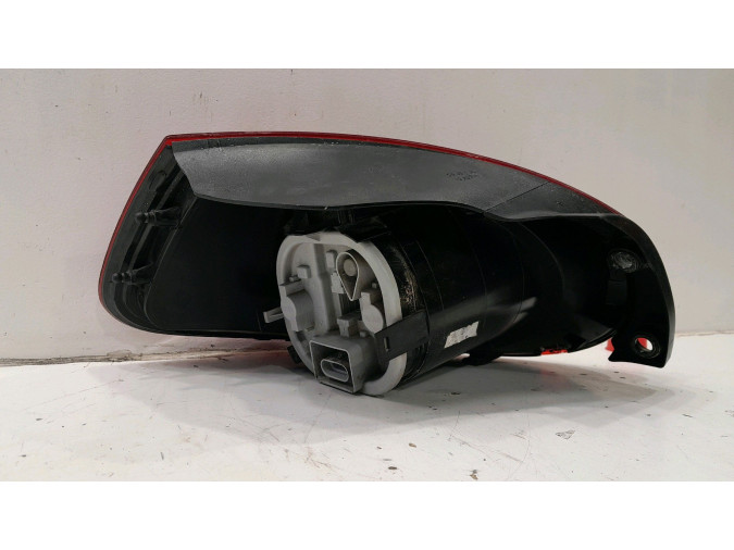PILOTO TRASERO DERECHO FIAT BRAVO ROJO 2000