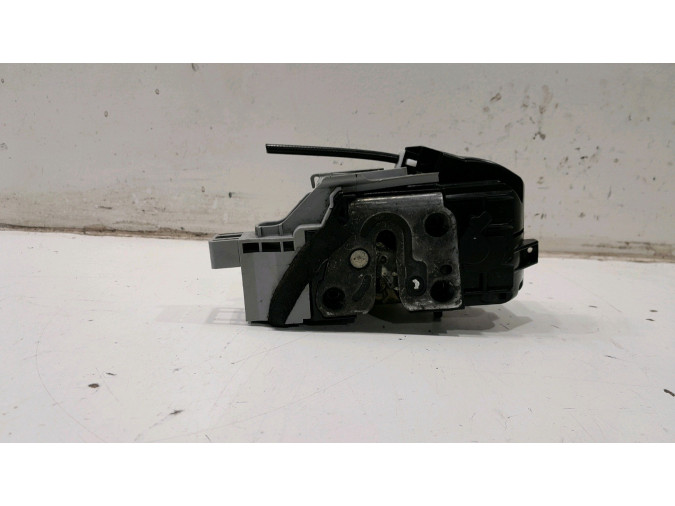 CERRADURA PUERTA TRASERA DERECHA HYUNDAI I30 2011