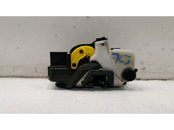 CERRADURA PUERTA TRASERA IZQUIERDA OPEL ASTRA 2010