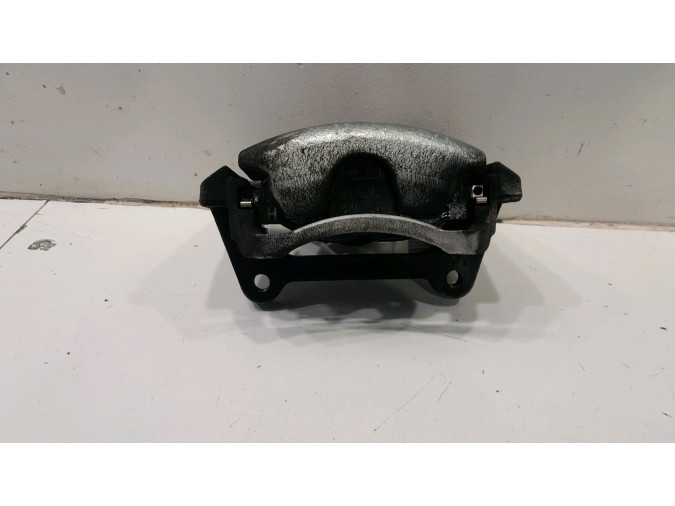 PINZA DELANTERA IZQUIERDA SEAT LEON 44018