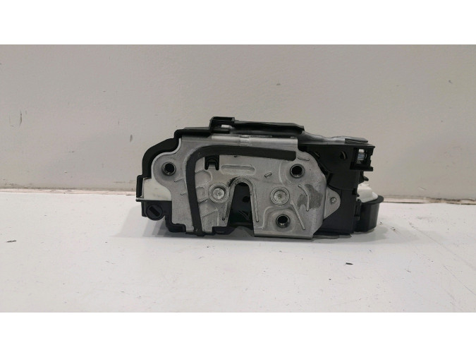 CERRADURA PUERTA TRASERA DERECHA SEAT LEON 44018