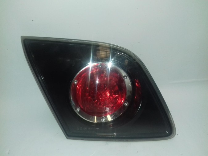 PILOTO TRASERO IZQUIERDO MAZDA 3 2006