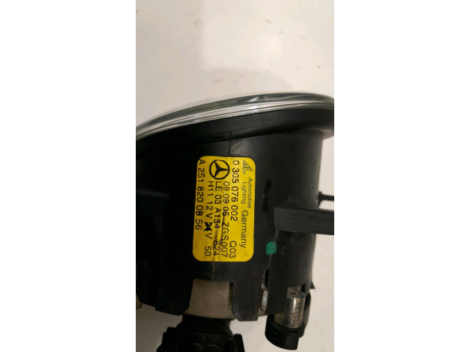 FARO ANTINIEBLA DELANTERO DERECHO MERCEDES CLASE A 2005
