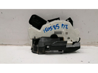 CERRADURA PUERTA DELANTERA DERECHA SEAT LEON 44018