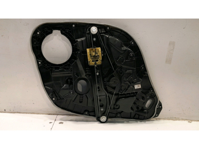ELEVALUNAS TRASERO DERECHO VOLVO V60 2021