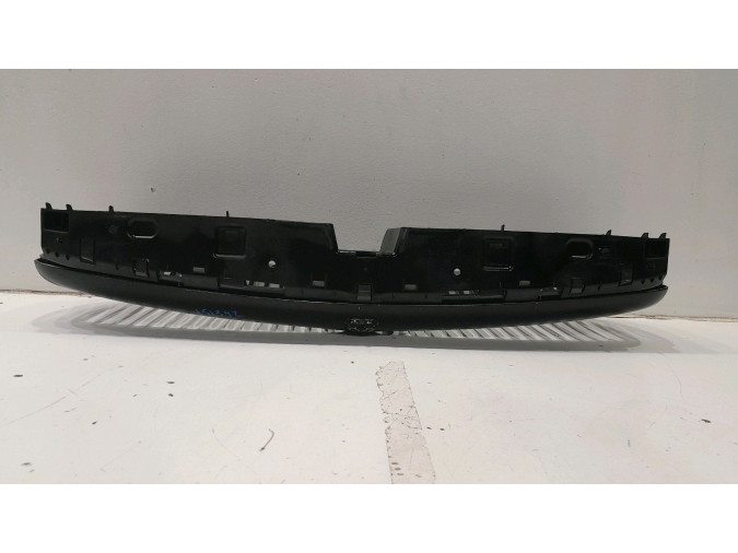 REJILLA DELANTERA JAGUAR X TYPE NEGRA 2005