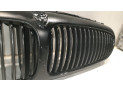 REJILLA DELANTERA JAGUAR X TYPE NEGRA 2005