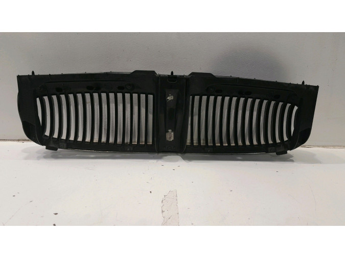 REJILLA DELANTERA JAGUAR X TYPE NEGRA 2005