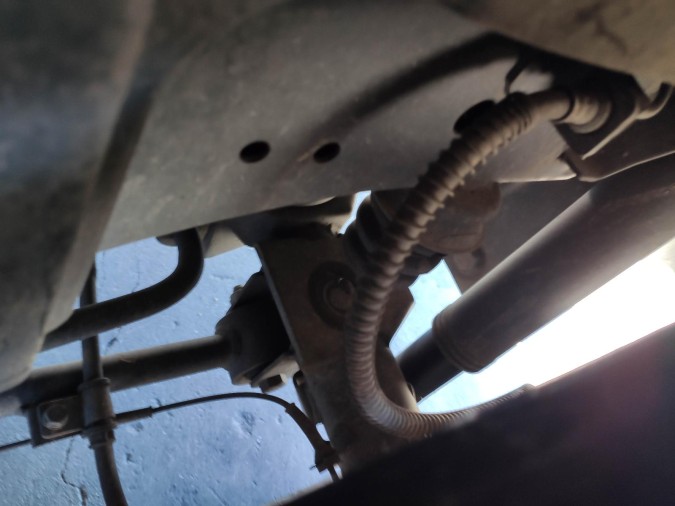 BRAZO SUSPENSION SUPERIOR TRASERO DERECHO SSANGYONG ACTYON 2010