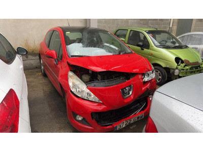 PEUGEOT 207 Año : 2010