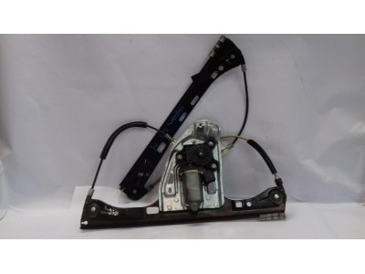 ELEVALUNAS DELANTERO IZQUIERDO MERCEDES C CLASS 2004