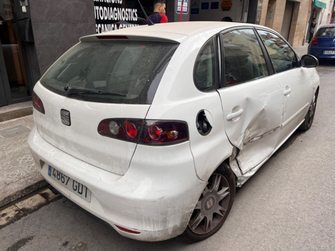 SEAT IBIZA Año : 2008