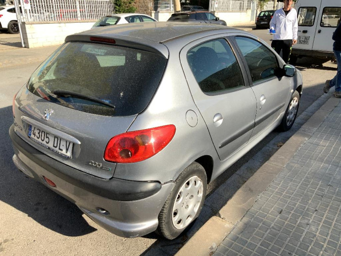 PEUGEOT 206 Año : 2005