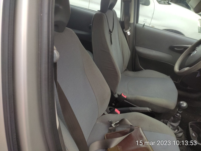FIAT PUNTO Año : 2004