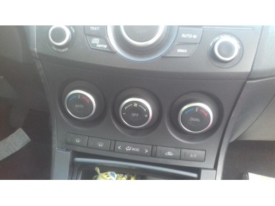 MANDO CALEFACCIÓN MAZDA 3 2012